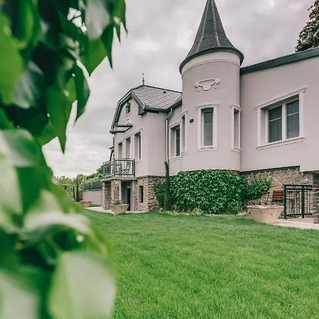 Villa17 * Badacsonytomaj