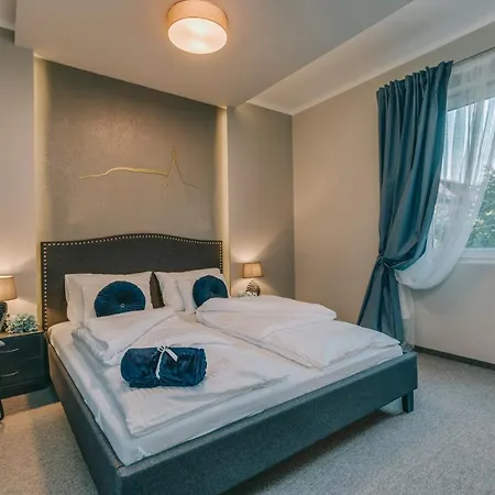 Villa17 Bed & Breakfast