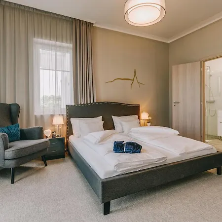 ベッド・アンド・ブレックファスト Villa17 バダチョニトマイ